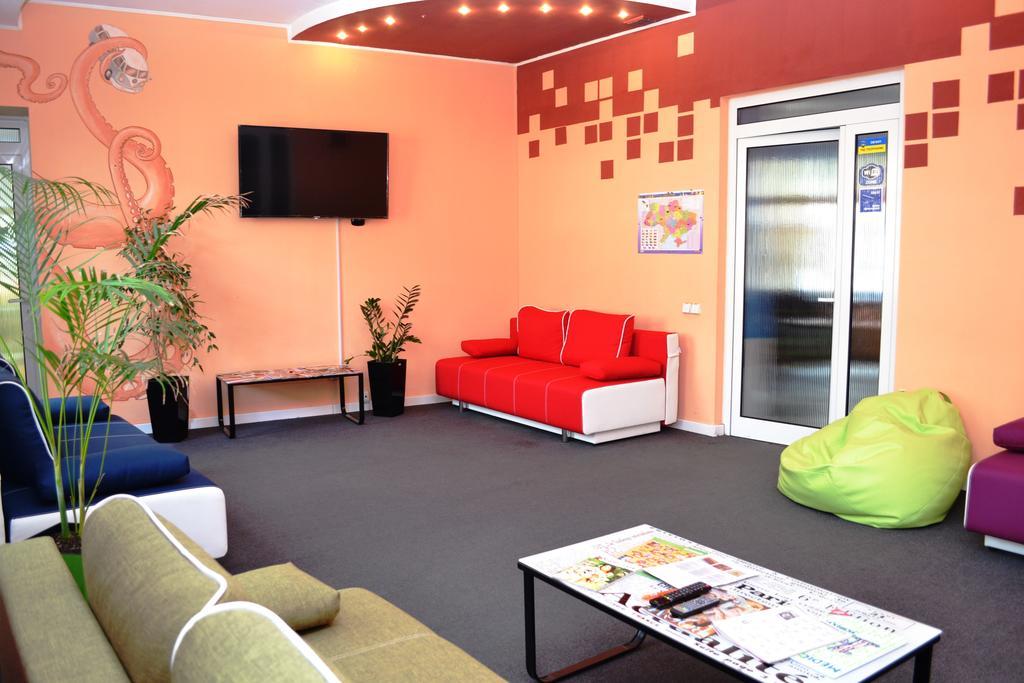 إلفيف Wanted Hostel المظهر الخارجي الصورة